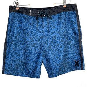 Hurley Board Shorts Black & Blue Floral Print Tie Close Rear Zip Pocket Men’s 36
